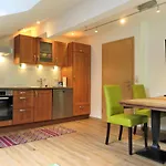 Lejlighed Weiss, Sandra Weiss